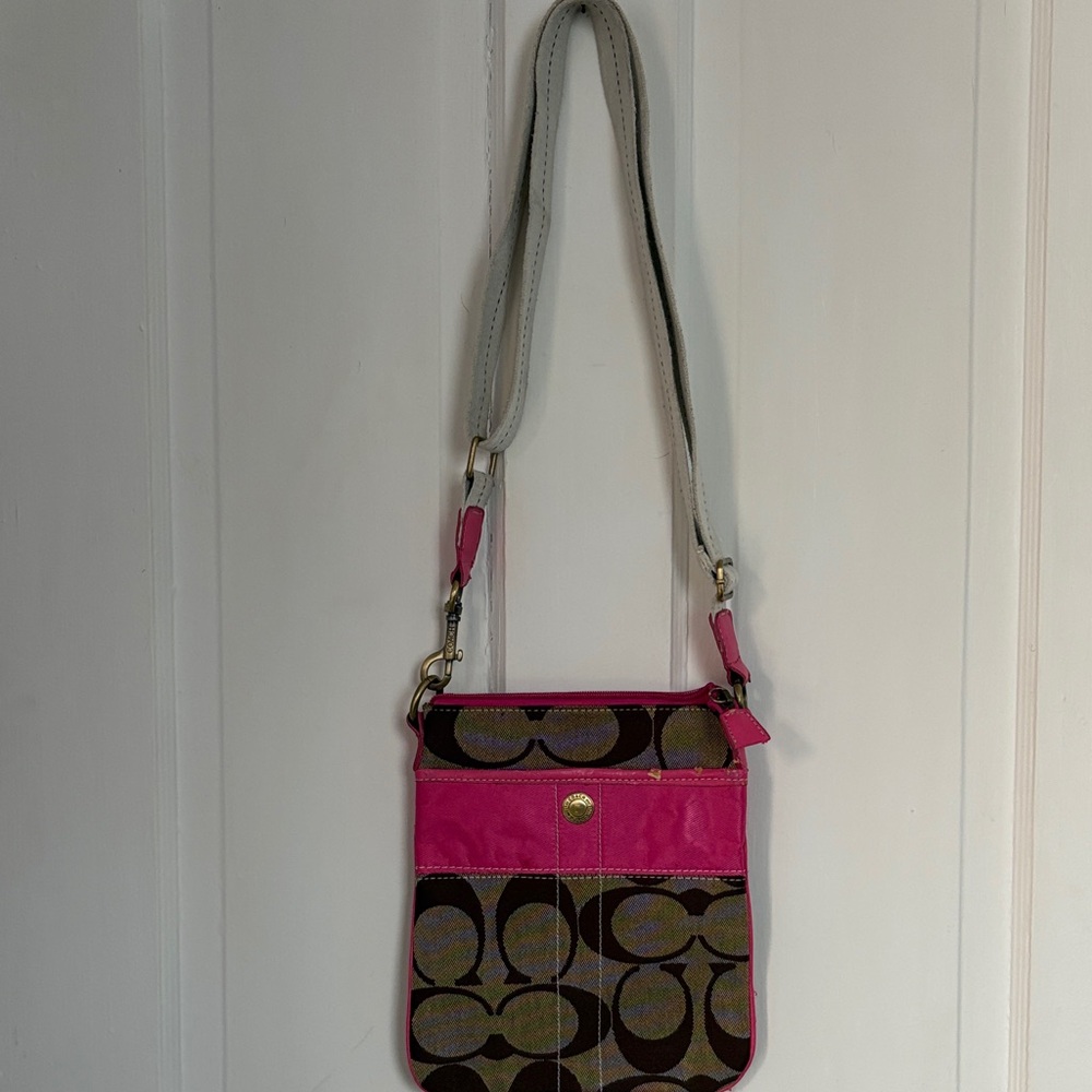 Pink coach Crossbody Bag - Picture 1 of 9